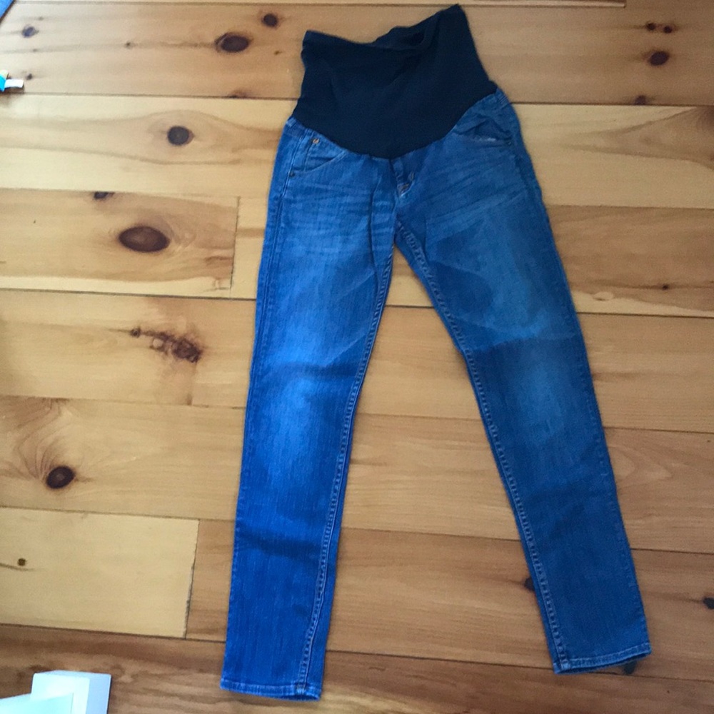 Hudson Maternity skinny jeans size 27